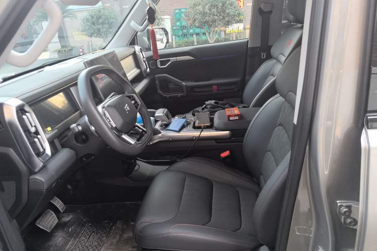 Used JETOUR Traveler 2023 2.0T All-Wheel-Drive CrossPRO