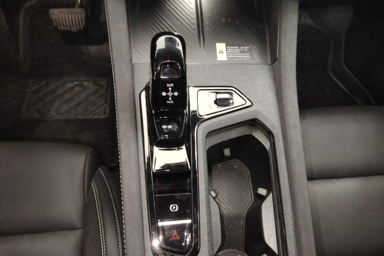 Used Lynk & Co 03 2023 2.0TD DCT JingPro
