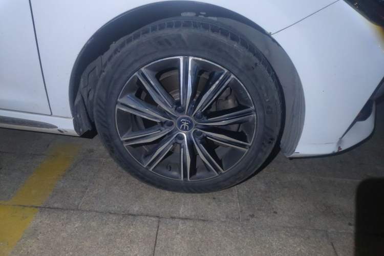 Used BYD Song MAX New Energy 2019 DM 1.5T Smart Connect Advanced 6-Seater China VI Standard