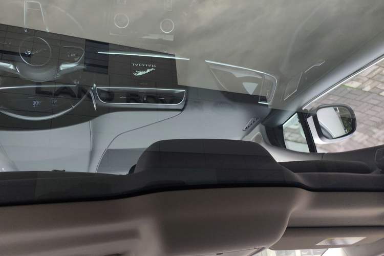 Used Jaguar I-PACE 2018 EV400 SE
