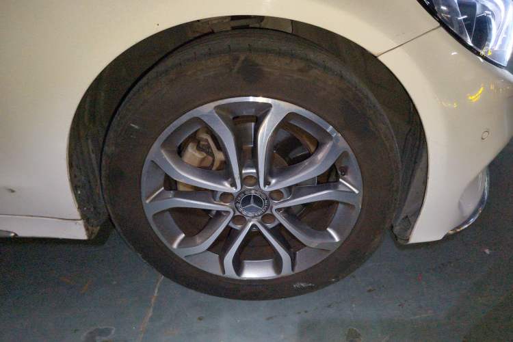 Used Mercedes-Benz C-Class 2017 Restyled C 180 L Fashion Edition Sport Version
