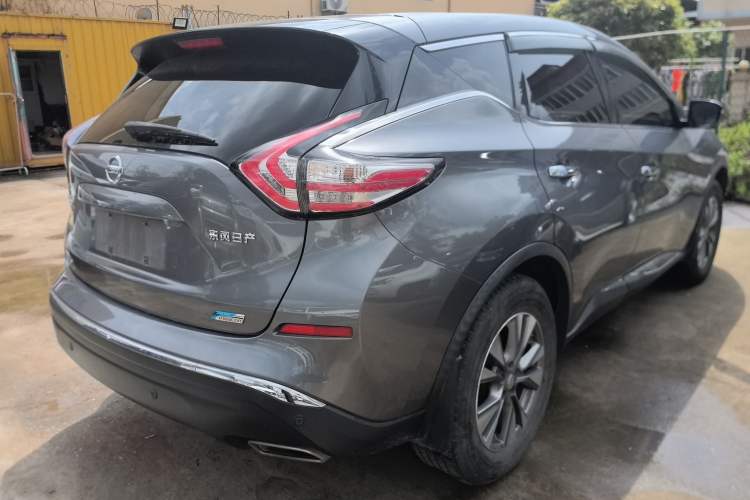 Used Nissan Murano 2015 2.5L XL NAVI Plus Two-Wheel Drive Smart Edition Rear Right 45 Deg
