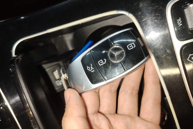 Used Mercedes-Benz E-Class 2017 E 300 Sport Edition
