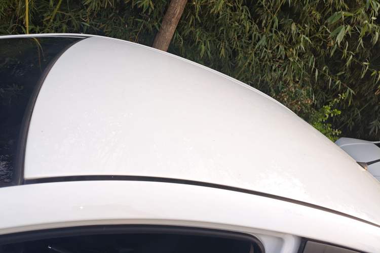 Used Kia K2 2012 Sedan 1.4L MT GLS Commemorative Edition
