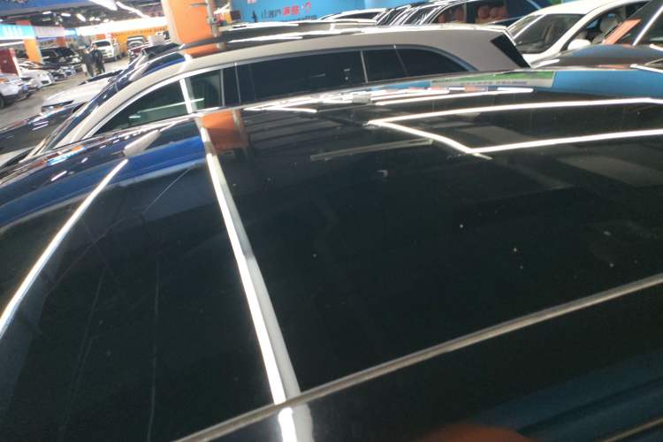 Used Li Auto i6 2025 Model Two-Wheel-Drive Standard Type
