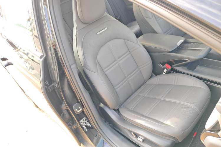 Used Hongqi EH7 2024 690 Pro