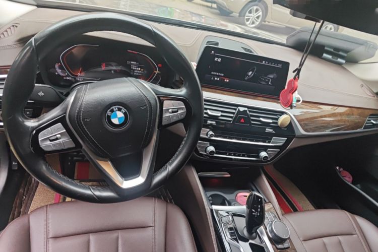 Used BMW 5 Series 2020 525Li Luxury Package
