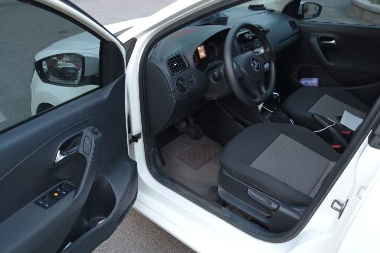 Used Volkswagen Polo 2018 1.5L Automatic Advanced Driving Model Driver Seat