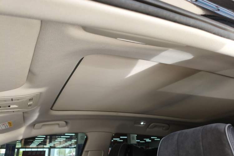 Used Hongqi HS5 2022 2.0T Smart Connect Flagship Enjoyment Purchase Edition
