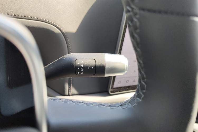 Used Li Auto L8 2025 Ultra Smart Refreshed Edition
