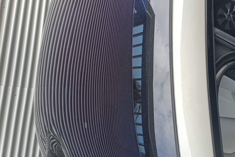 Used Xiaomi Auto SU7 2024 Rear-Drive Ultra-Long Range Advanced Pro-Level Intelligent Driving Version
