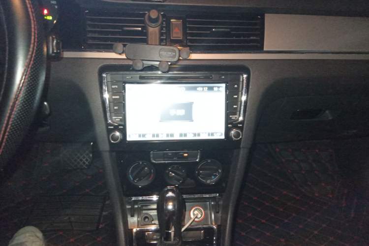 Used Volkswagen Bora 2013 1.6L Automatic Comfort Model
