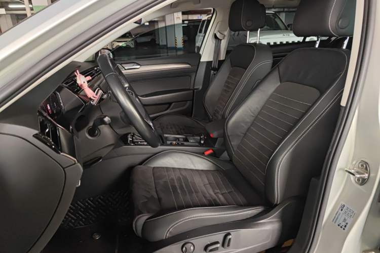 Used Volkswagen Magotan 2020 330TSI DSG Luxury Edition