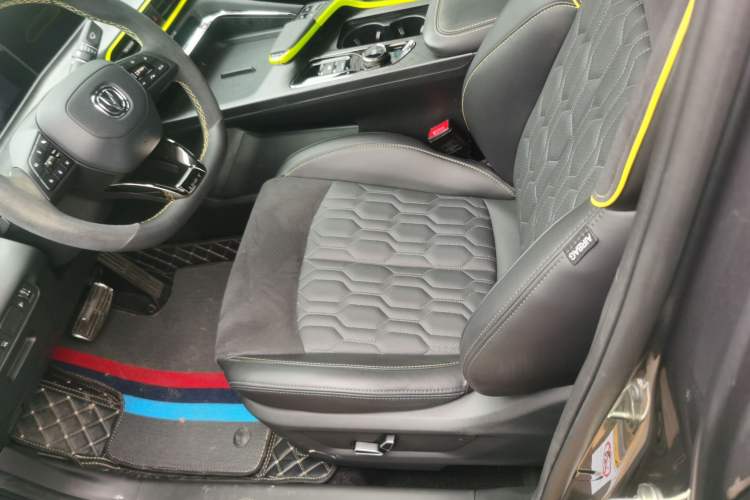 Used Changan UNI-T 2022 2.0T Sport Edition Premium Version
