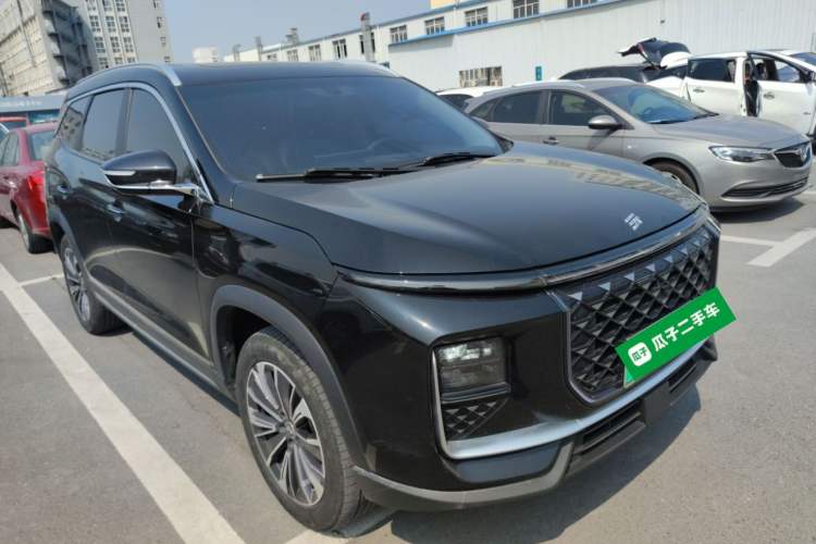 Used JETOUR Shanhai L9 2024 1.5TD 2DHT Air 7-Seater Front Right 45 Deg