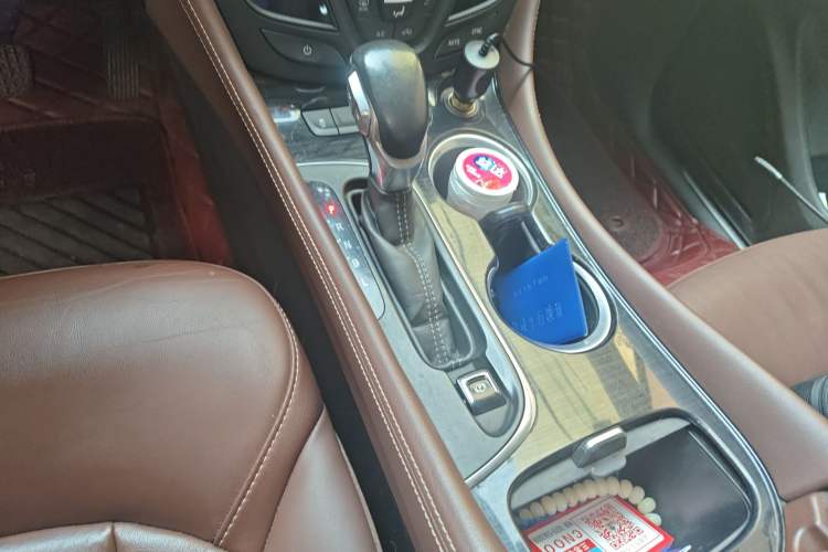 Used Buick Envision 2018 28T Four-Wheel Drive Elite Version