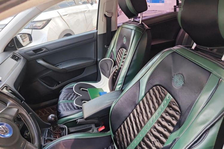 Used Volkswagen Santana 2015 1.6L Manual Fashion Edition