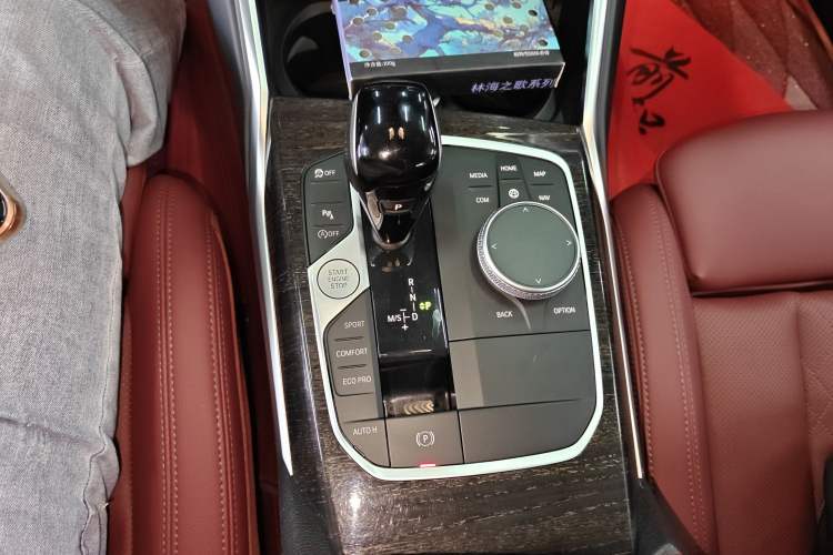 Used BMW 3 Series 2022 325Li M Sport Package Gear Lever