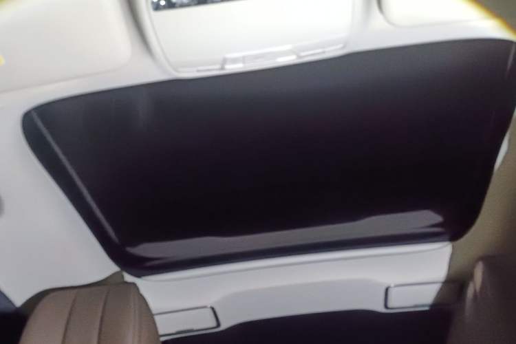 Used Mercedes-Benz E-Class 2019 Restyled E 300 L Luxury Edition
