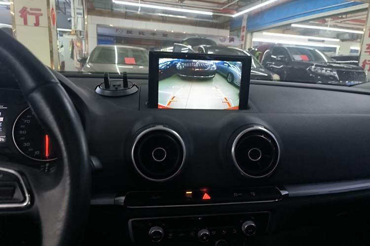 Used Audi A3 2015 Sportback 35 TFSI Millionth Anniversary Comfort Model Audio And AC Panel