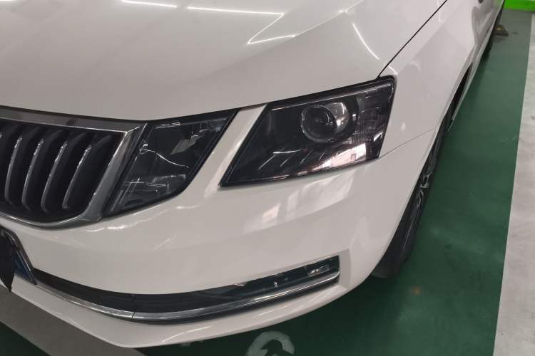 Used Skoda Octavia 2019 1.5L Automatic Smart Drive Luxury Edition China V Standard