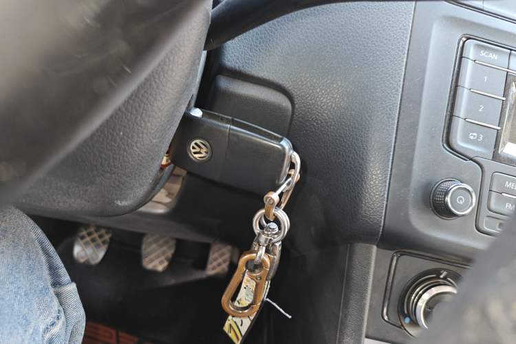 Used Volkswagen Polo 2016 1.4L Manual Fashion Model