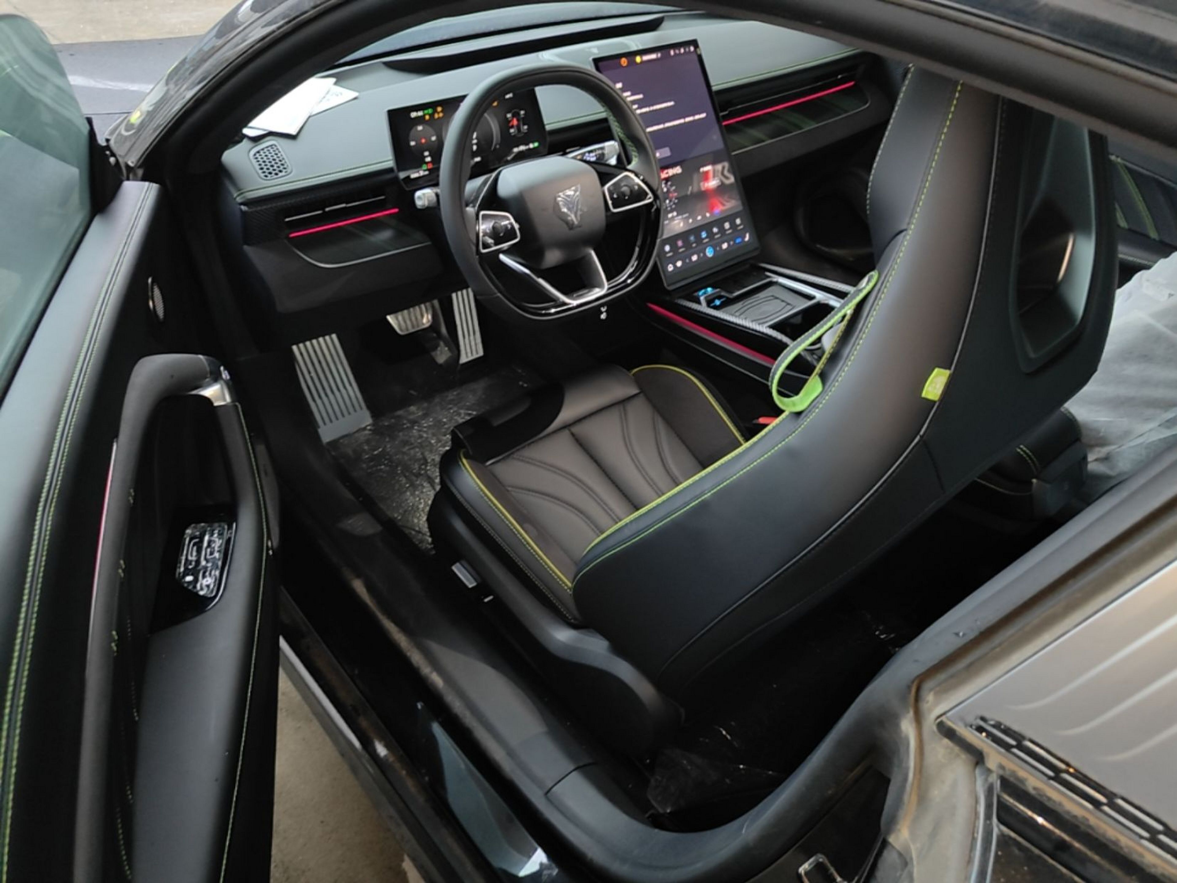 Interior delantero