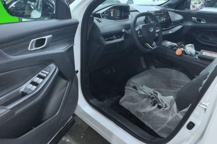 Used Qiyuan Q05 2025 Truly Delicious Version 125 Deluxe Edition
