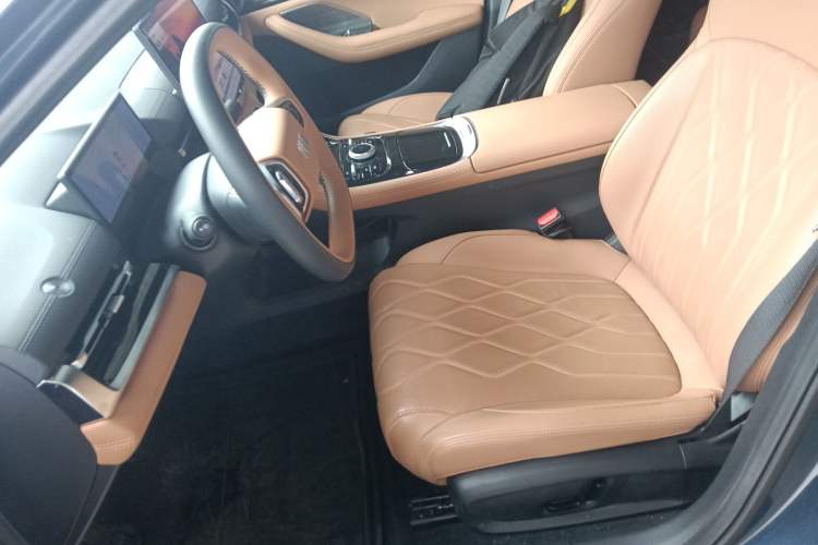 Used Geely Galaxy A7 2025 Model EM-i 150km Starship Edition Left Front Seat