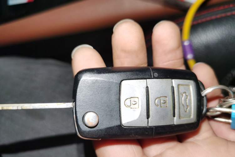 Used FORTHING Joyear X5 2015 1.6L Manual Luxury Model
