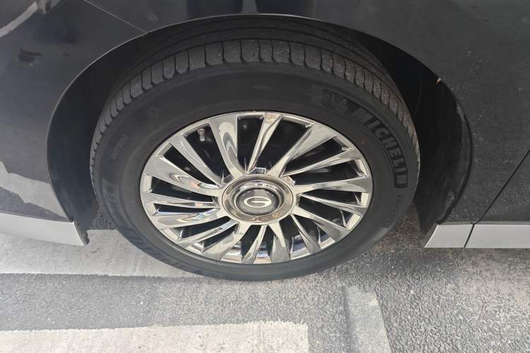 Used GAC Trumpchi M8 2023 Zongshi Series 400T Flagship Edition Left Front Wheel Hub