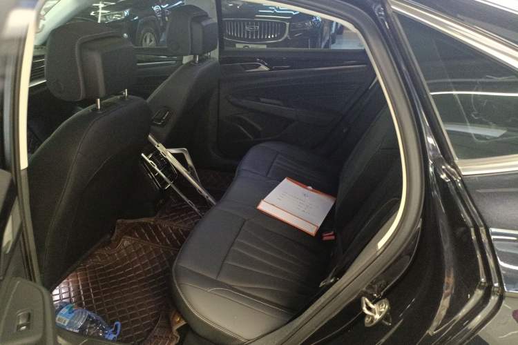 Used Volkswagen Passat 2025 Outstanding Model 330TSI Elite Edition
