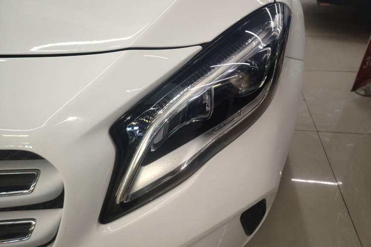 Used Mercedes-Benz GLA 2017 GLA 200 Fashion Model
