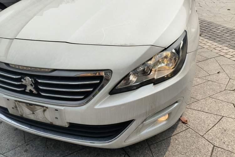 Used Peugeot 408 2015 1.2T Automatic Luxury Edition Left Front Headlight