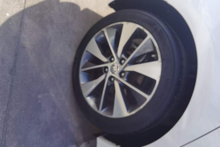 Used Kia K5 2017 2.0L Automatic 15th Anniversary Special Edition LUX