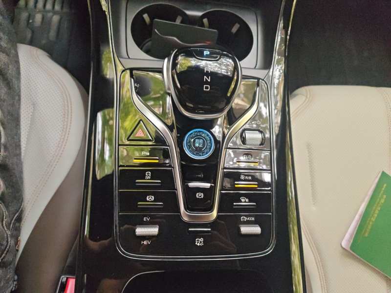 Used BYD Qin PLUS 2024 HONOR Edition DM-i 55KM Leading Model — 10
