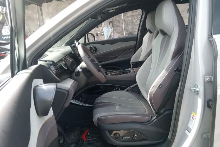 Used BYD Frigate 07 2023 DM-i 100KM Flagship Model
