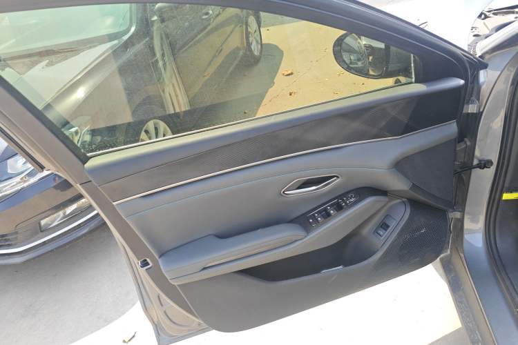 Used BYD Qin L 2024 DM-i 80KM Beyond Model