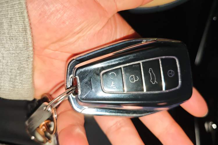 Used Geely Auto FX11 2023 1.5TD DCT Prestige Edition
