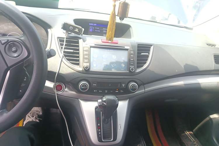 Used Honda CR-V 2013 2.4L two-wheel drive luxury version