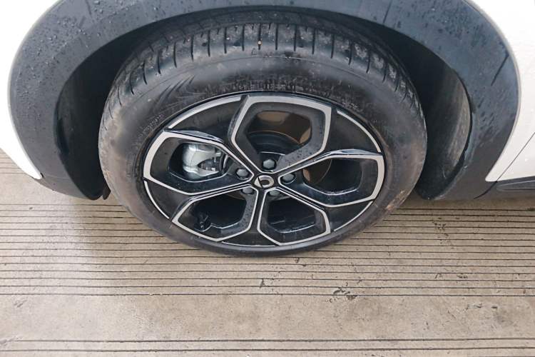 Used smart #3 2024 Dynamic Standard Edition Left Front Wheel Hub