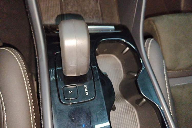 Used Volvo C40 2022 Long-Range PRO Version