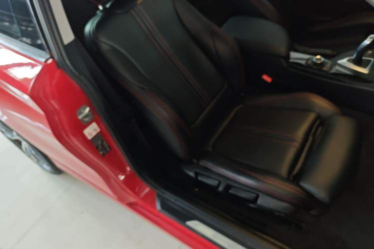 Used BMW 2 Series 2018 220i Sport Design Package