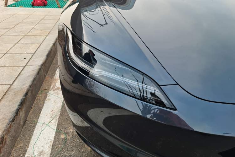 Used Tesla Model 3 2023 Rear-Wheel-Drive Version
