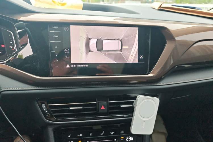 Used Volkswagen Tharu 2022 330TSI Four-Wheel Drive Luxury Edition