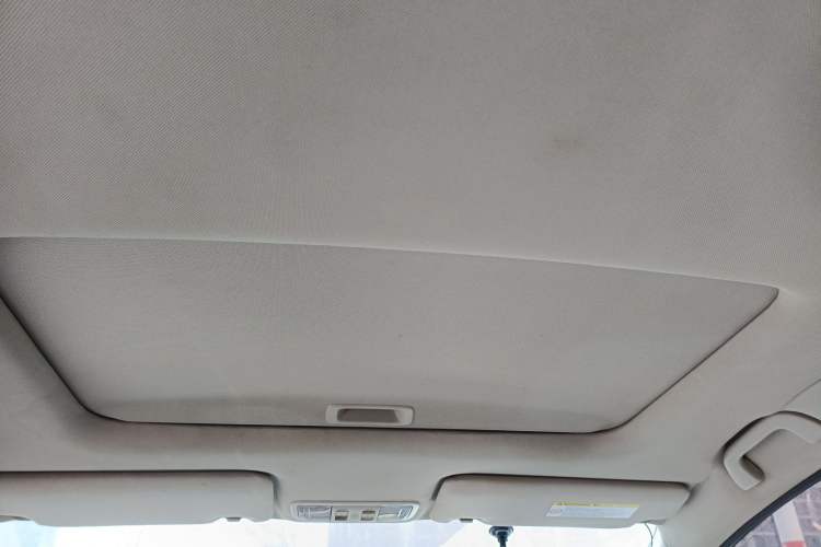 Used Honda Jade 2014 1.8L Automatic Comfort Elite Version 5 Seats