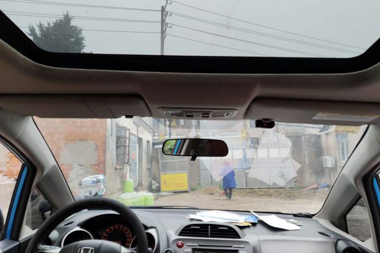 Used Honda Fit 2011 1.5L Automatic Luxury Edition
