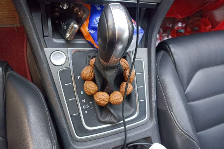 Used Volkswagen Golf 2015 1.4TSI Automatic Luxury Model
