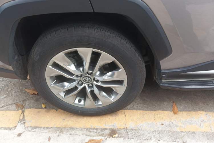 Used Toyota Wildlander 2023 2.0L CVT Two-Wheel Drive Leading Edition Exterior 5