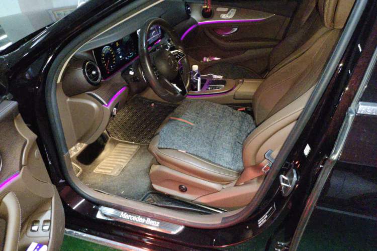 Used Mercedes-Benz E-Class New Energy 2021 E 350 e L Plug-in Hybrid Sedan Driver Seat